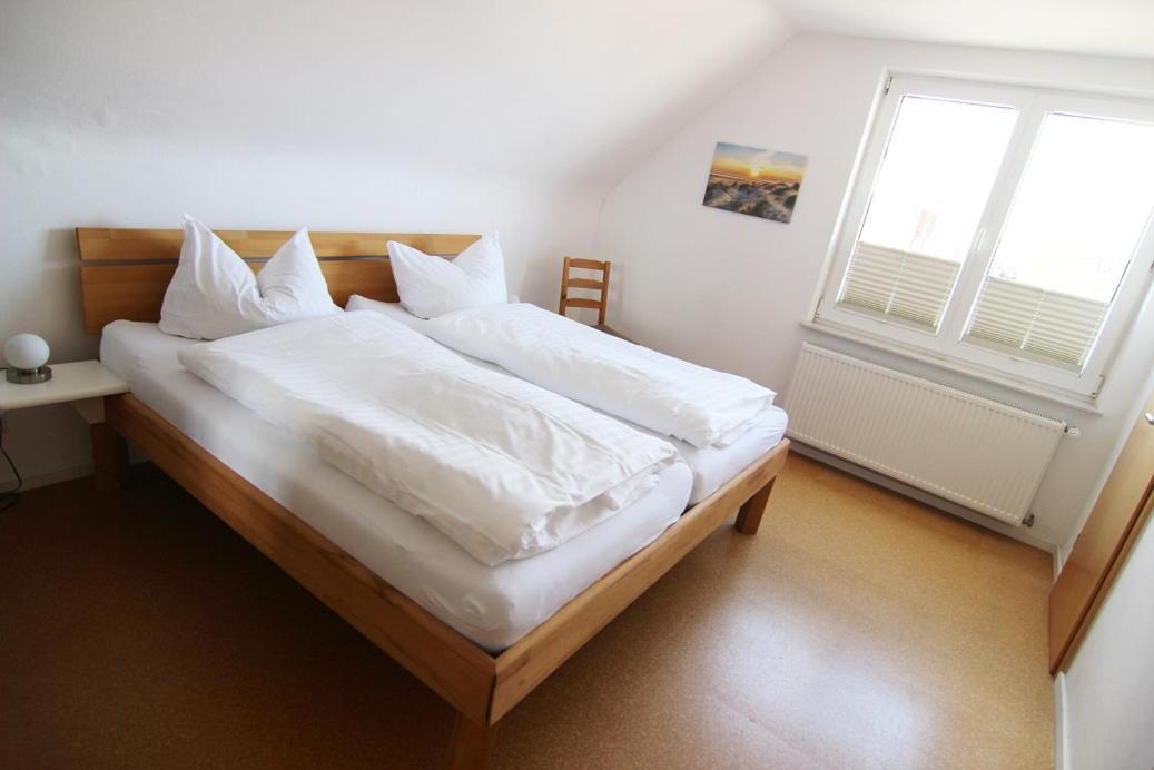 Haus Rena Am Suedstrand Borkum Esterno foto